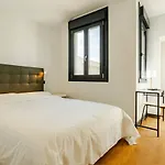 Appartement Edificio Fénix, Constitución 1 *