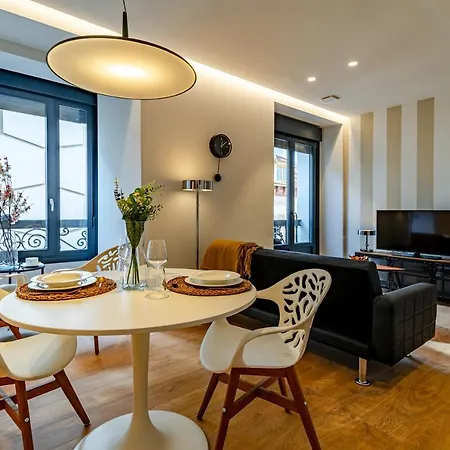 Edificio Fénix, Constitución 1 Apartamento