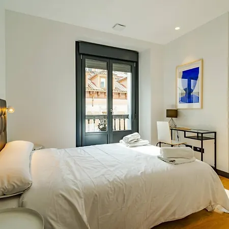 Edificio Fénix, Constitución 1