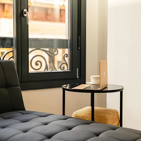 Edificio Fénix, Constitución 1 Apartamento *