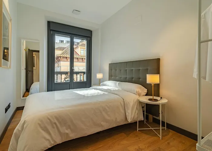 Edificio Fenix By Plaza Mayor Apartment *