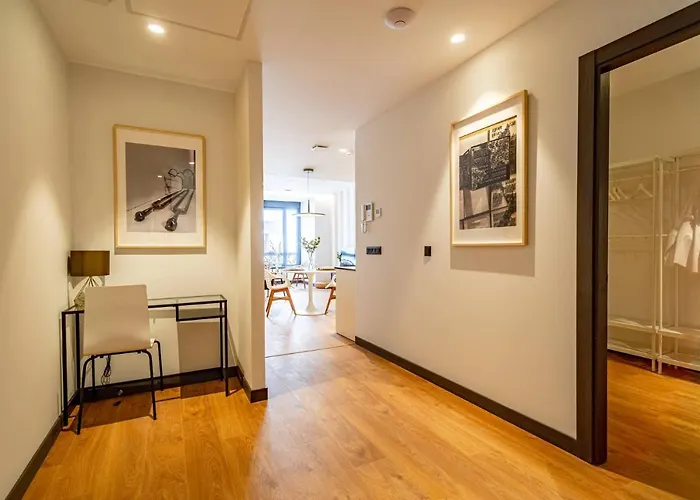 Edificio Fénix, Constitución 1