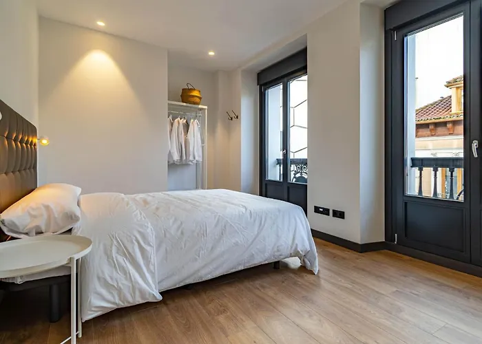 Edificio Fénix, Constitución 1 * Valladolid